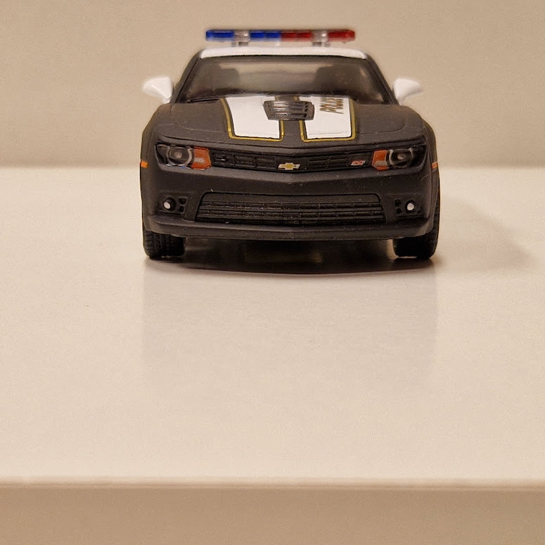 2014 Chevrolet Camaro - Kinsmart 1:38
