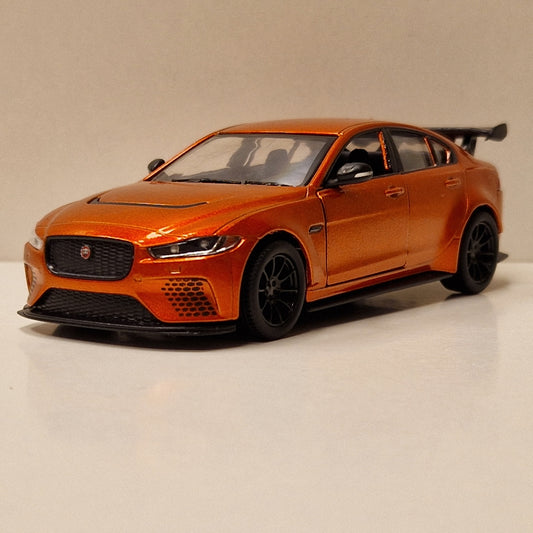Jaguar XE SV Project 8 - Kinsmart 1:38