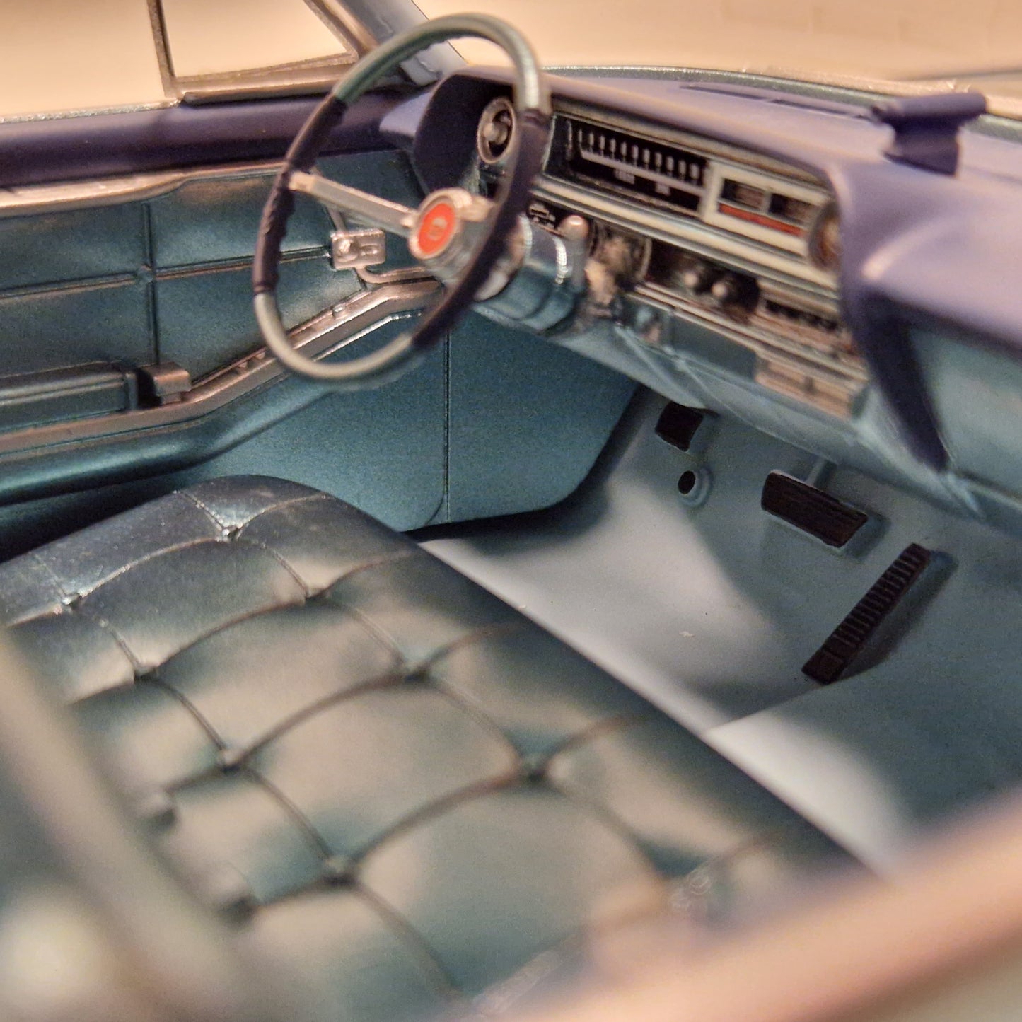 1963 Cadillac Sedan de Ville - BOS 1:18