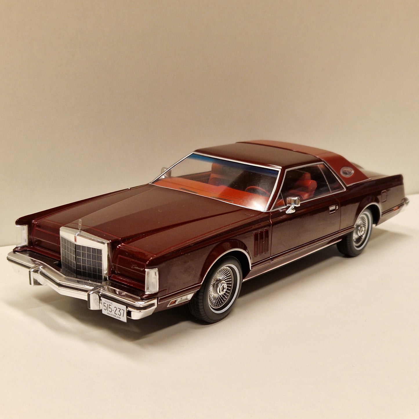 1977 - Lincoln Continental Mark V - Modelcar group 1:18