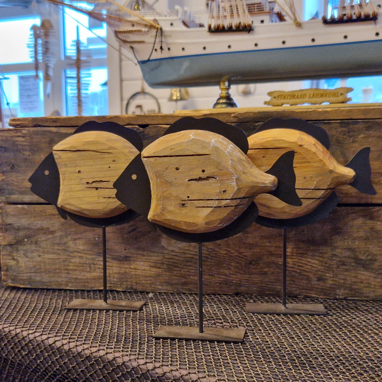 Fisk på fot, drivtømmer