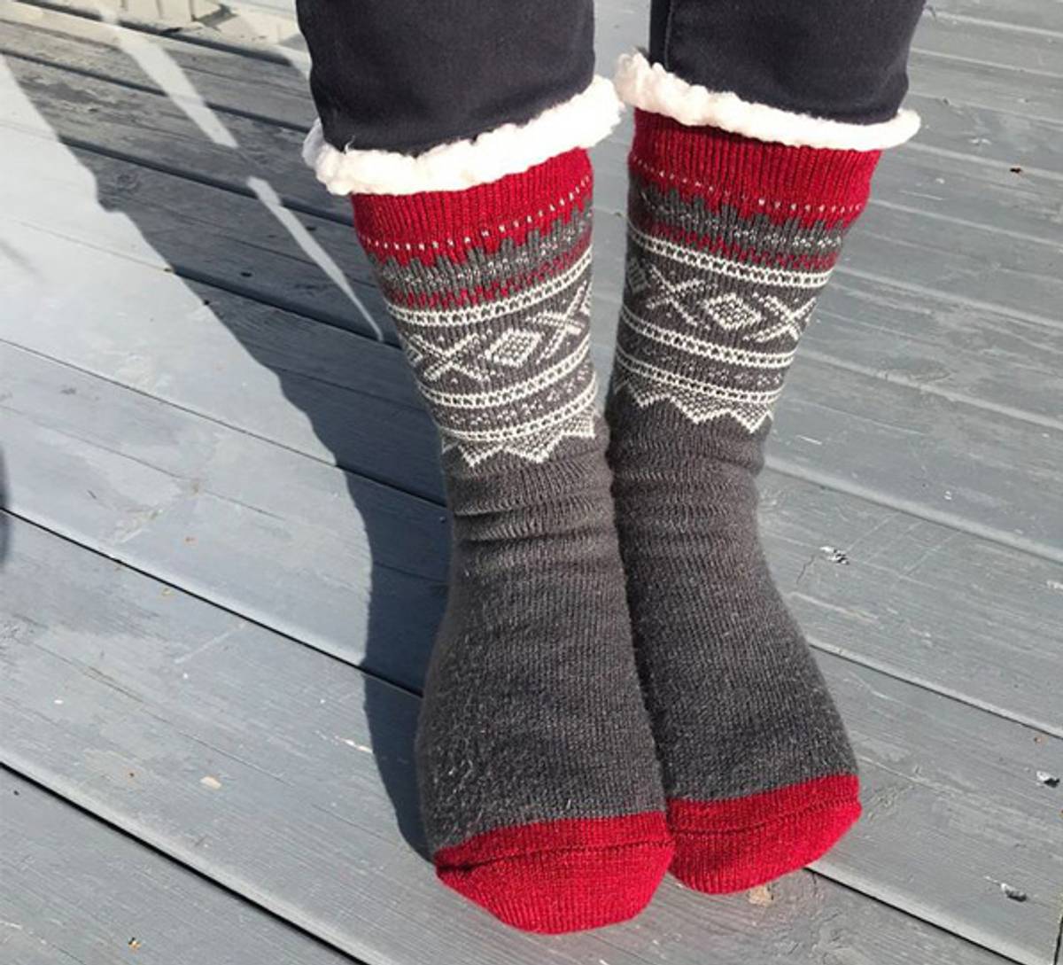 Kosesokk m. Mariusmønster, grå/hvit/rød