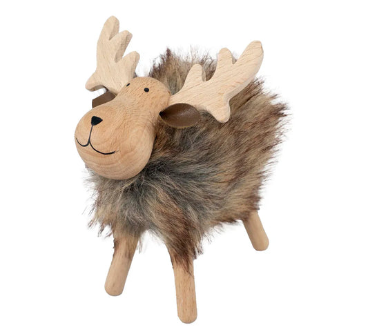Reinsdyr laget i lys bøk og furu med fluffy pels i grå brun . Stor type